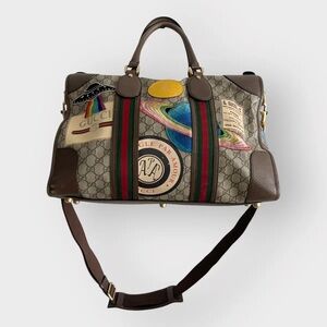 Gucci GG Supreme Monogram Courrier Medium Duffle Bag